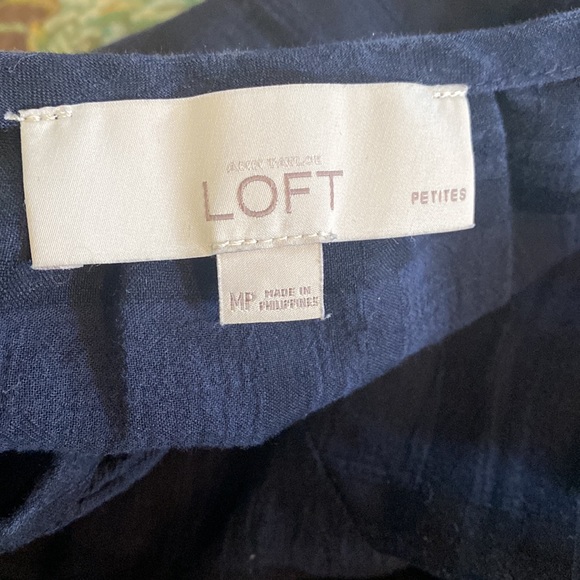 Ann Taylor Loft Petite Med Navy Blue Blouse - Picture 6 of 7
